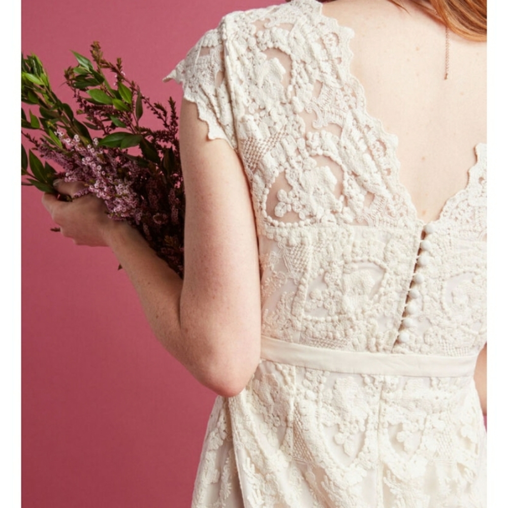 Wedding dress - beautifully detailed
